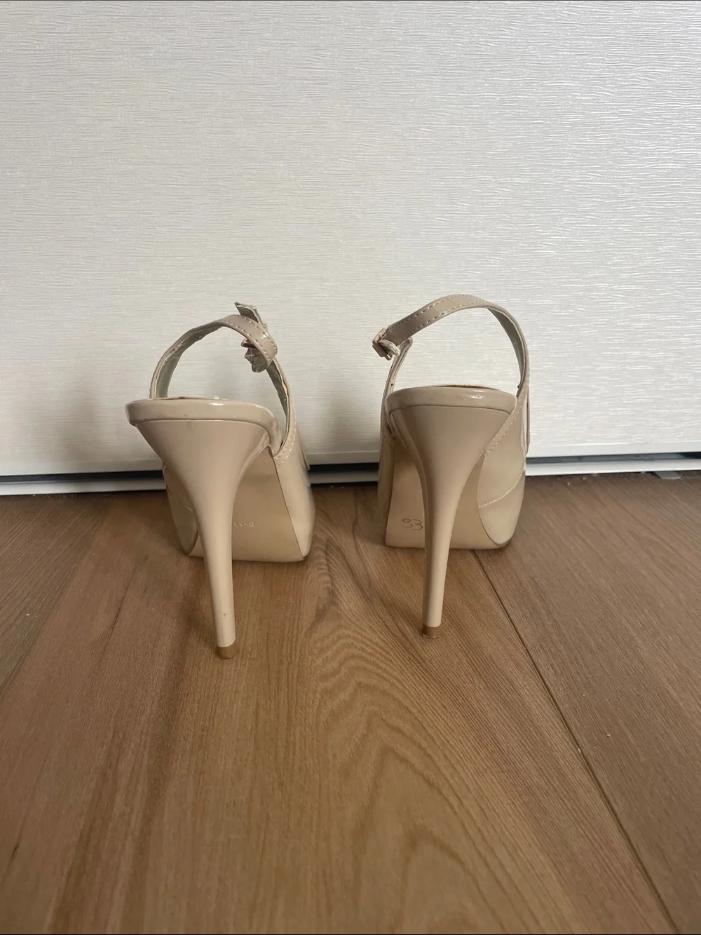 GUESS Beige Nude Peep-Toe Platform Slingback Heels